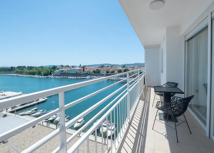 Sea View Mia Apartment Just Renovated