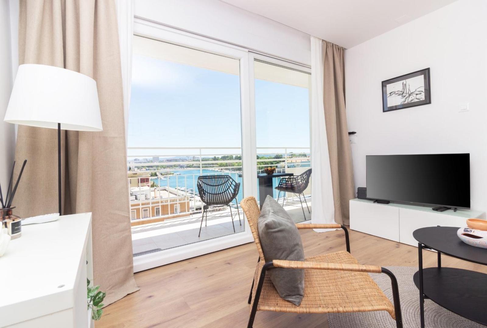 Sea View Mia Just Renovated Apartment